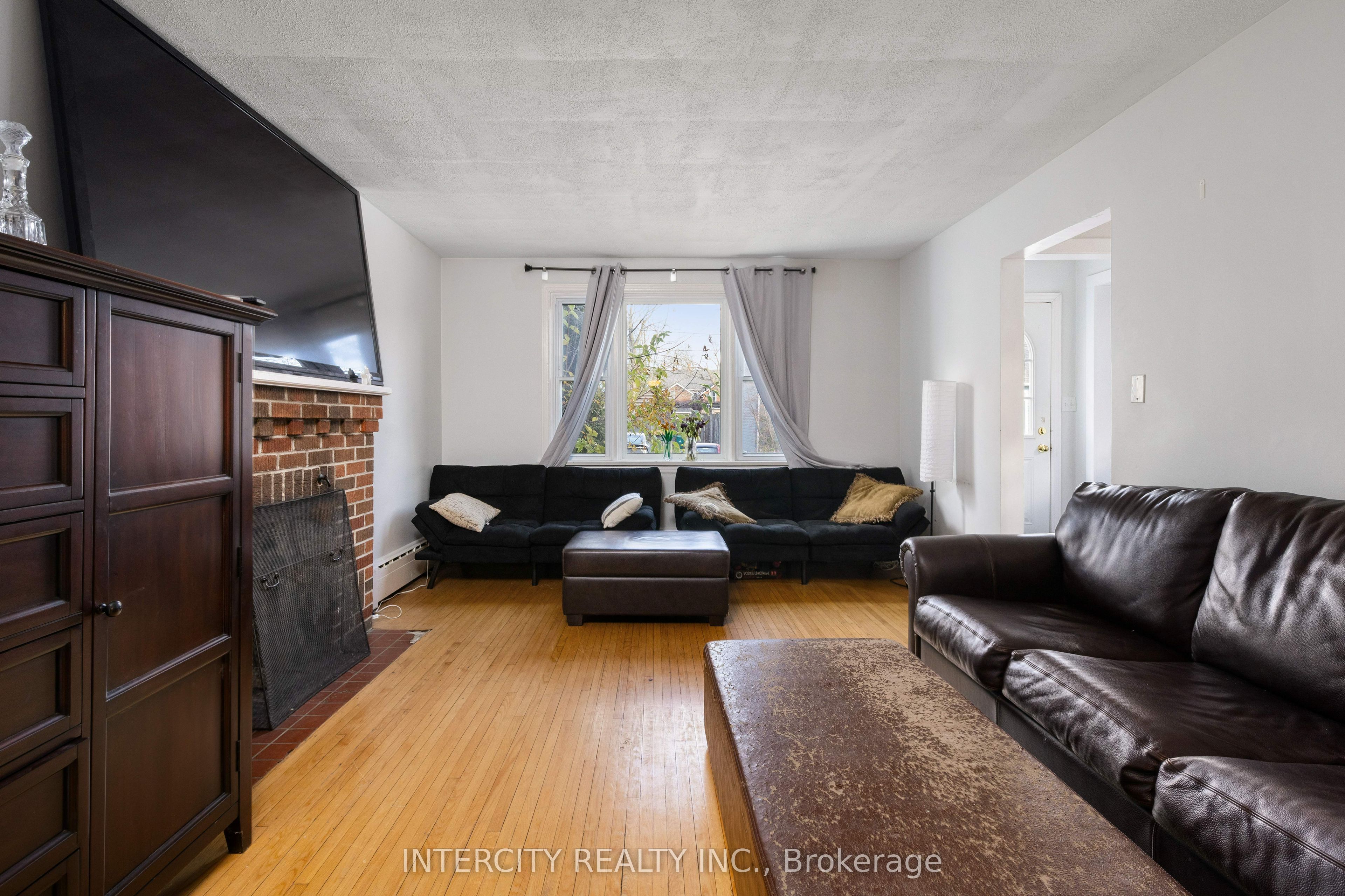 150 Nelson Street Property Photo 11