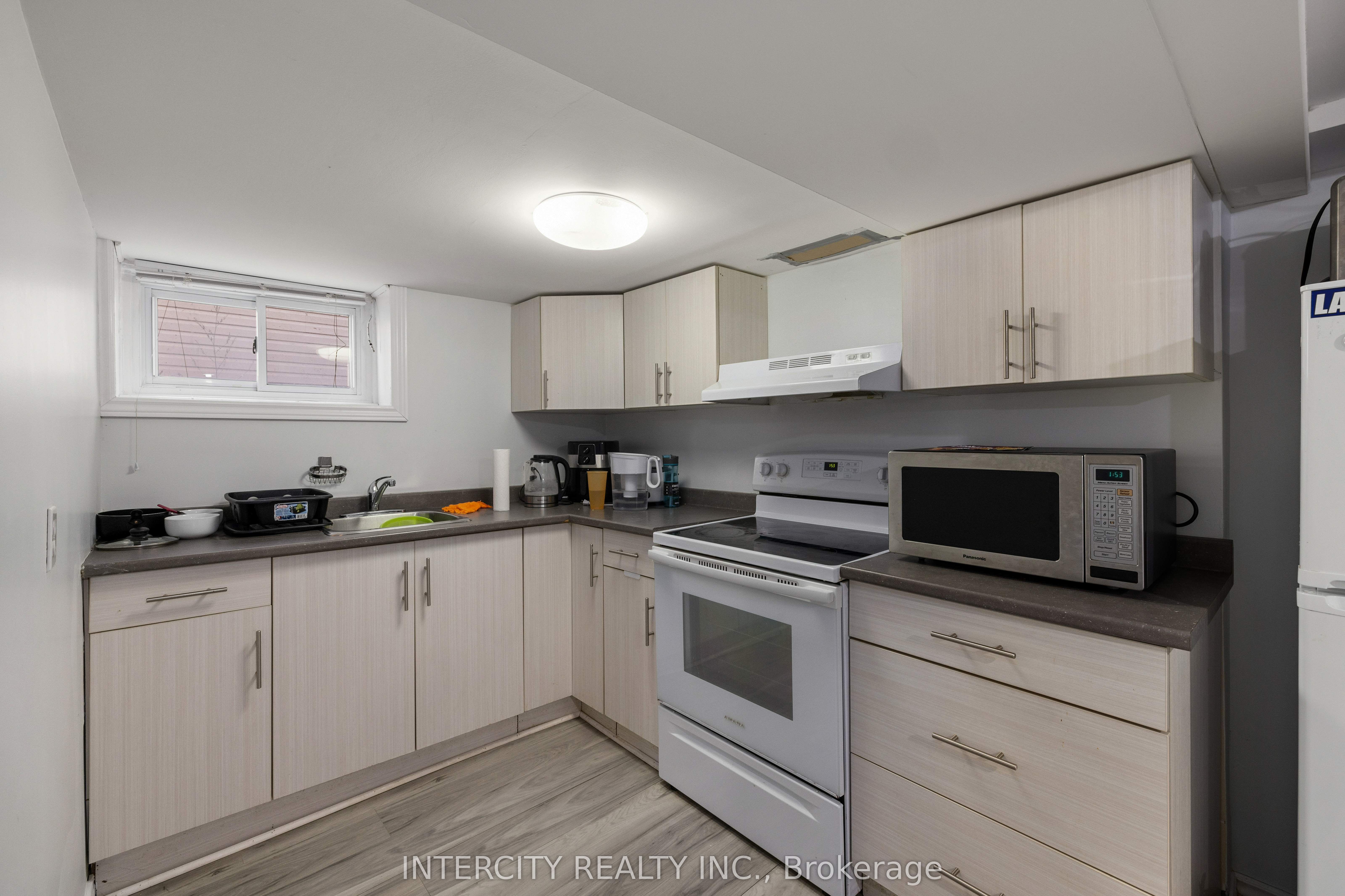 150 Nelson Street Property Photo 30