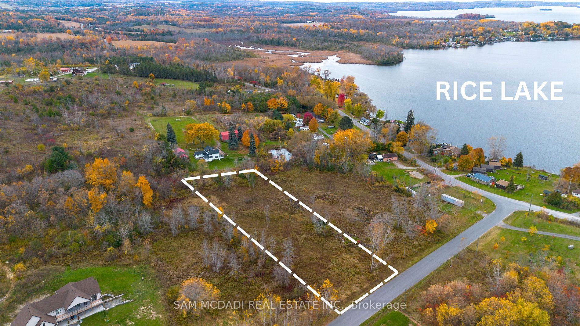 Lot 2 Parkview Dr Property Photo 4