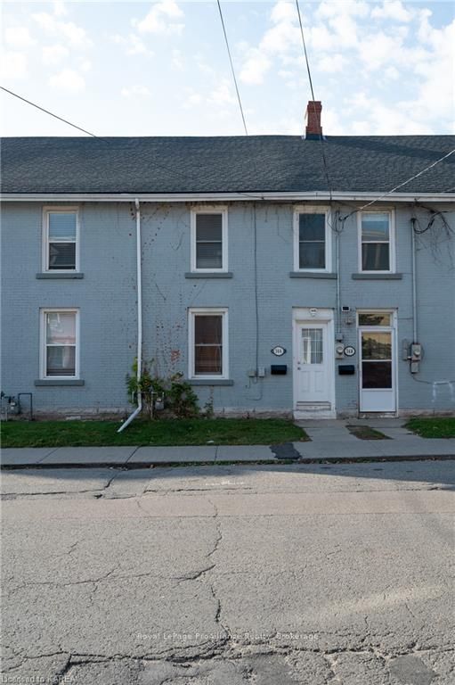 366 Barrie Street Property Photo