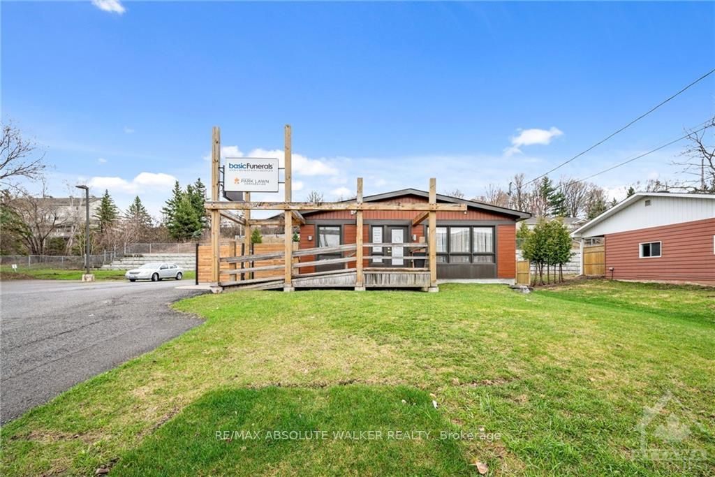 1934 St Joseph Boulevard Property Photo