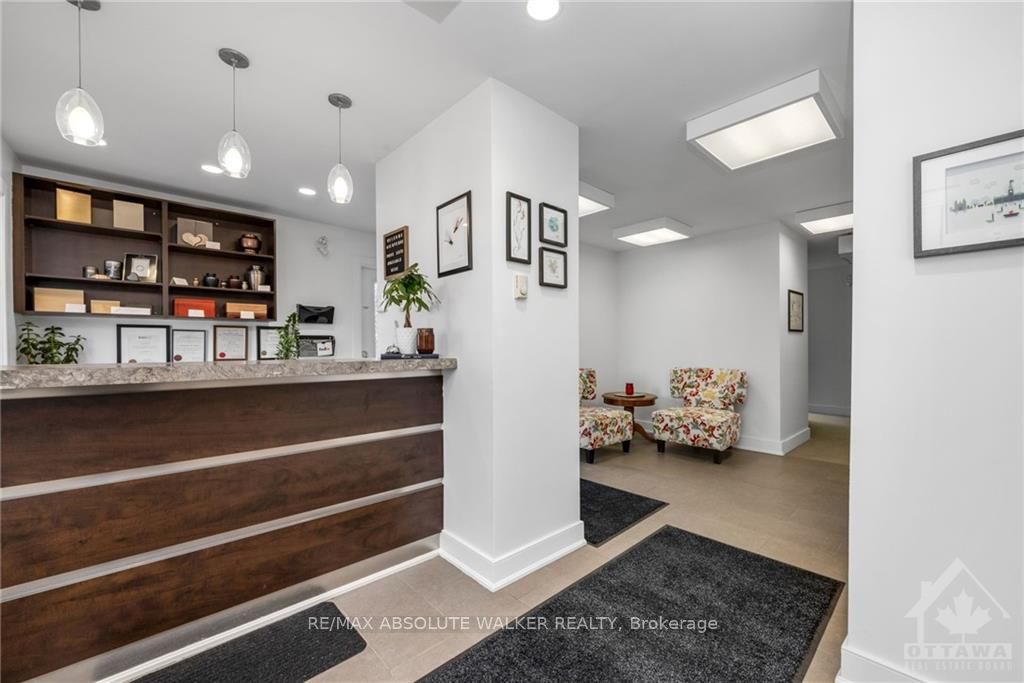 1934 St Joseph Boulevard Property Photo 3