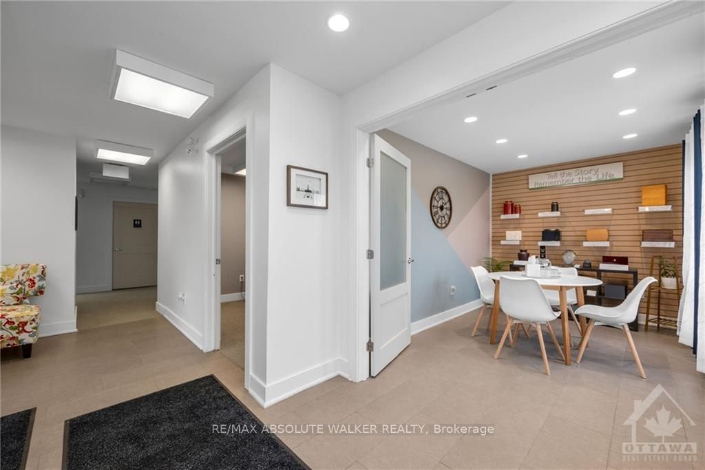 1934 St Joseph Boulevard Property Photo 5