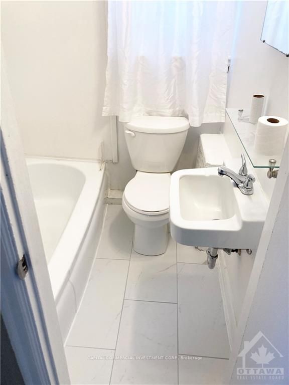 155 Marquette Avenue Property Photo 22