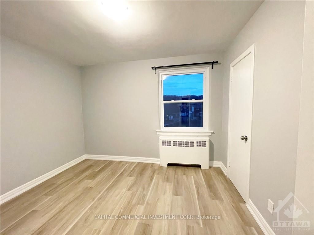 155 Marquette Avenue Property Photo 26