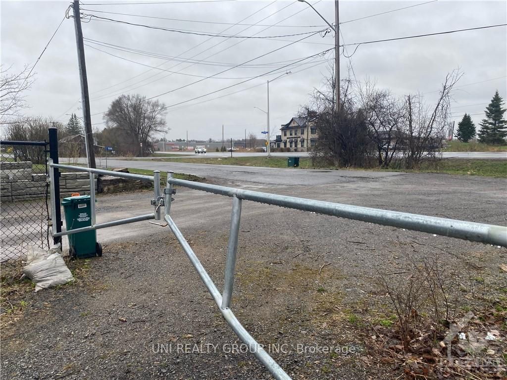 7249 Philnor St Property Photo 7