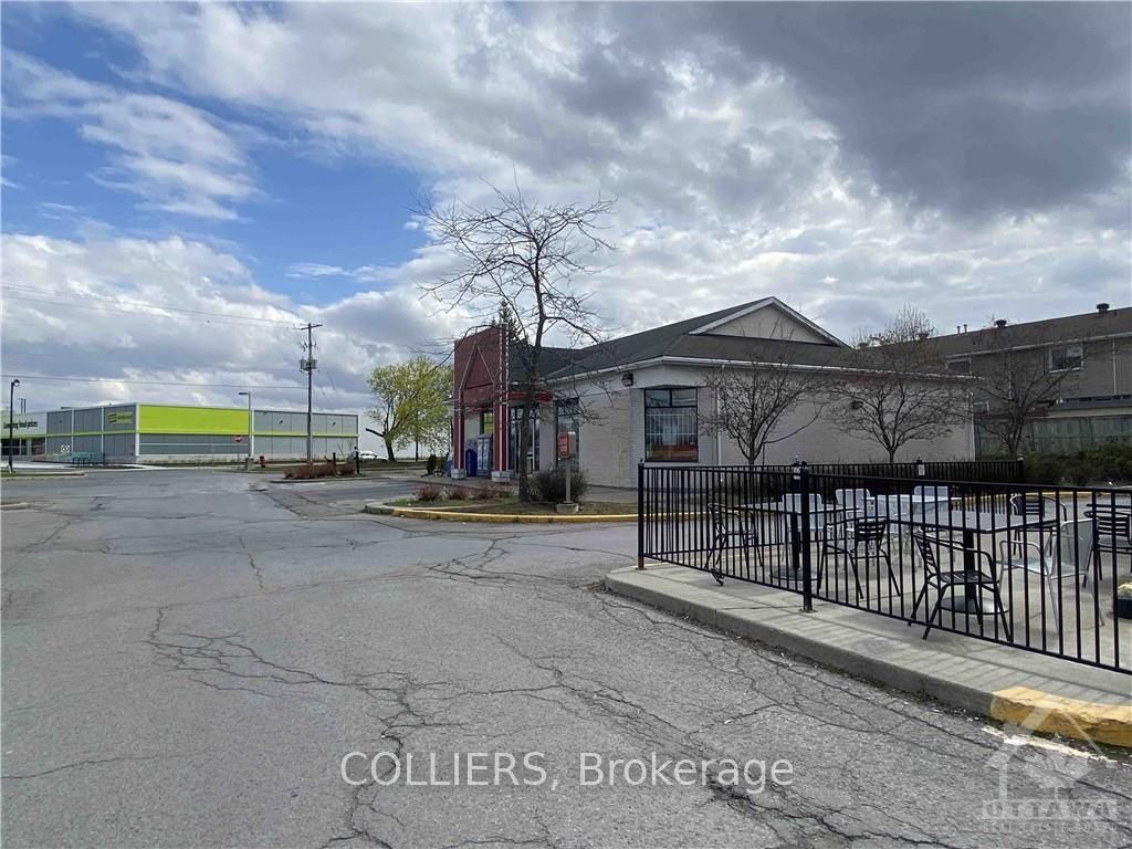 915 Watters Road Property Photo 7