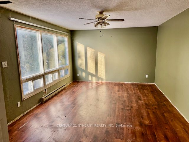 102 Laurier Street Property Photo 6