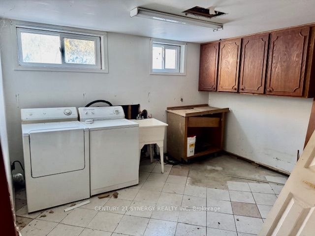 102 Laurier Street Property Photo 17