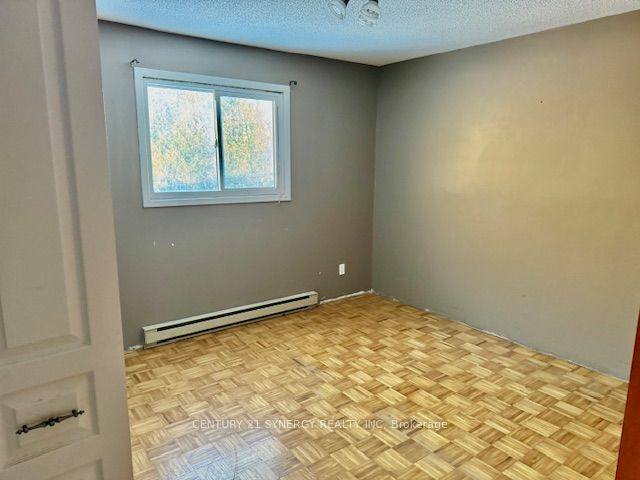 102 Laurier Street Property Photo 18