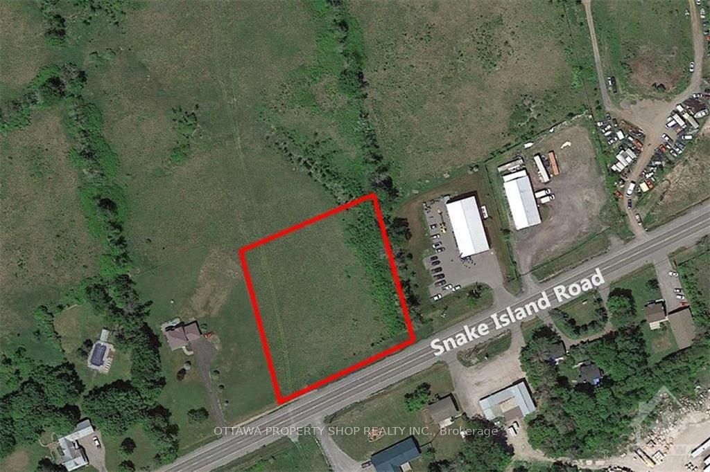7765 Snake Island Road Property Photo 2