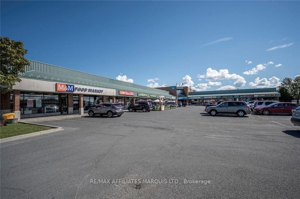841 Sydney Street Property Photo 4