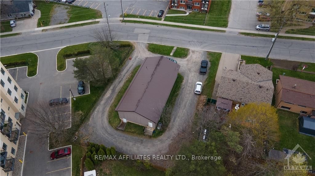 4 Schofield Ave Property Photo 15