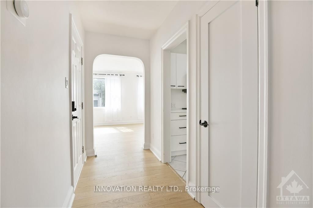 391 Greenwood Avenue Property Photo 7