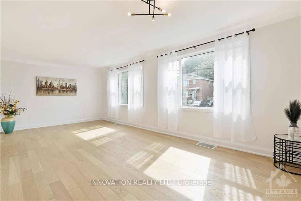 391 Greenwood Avenue Property Photo 9