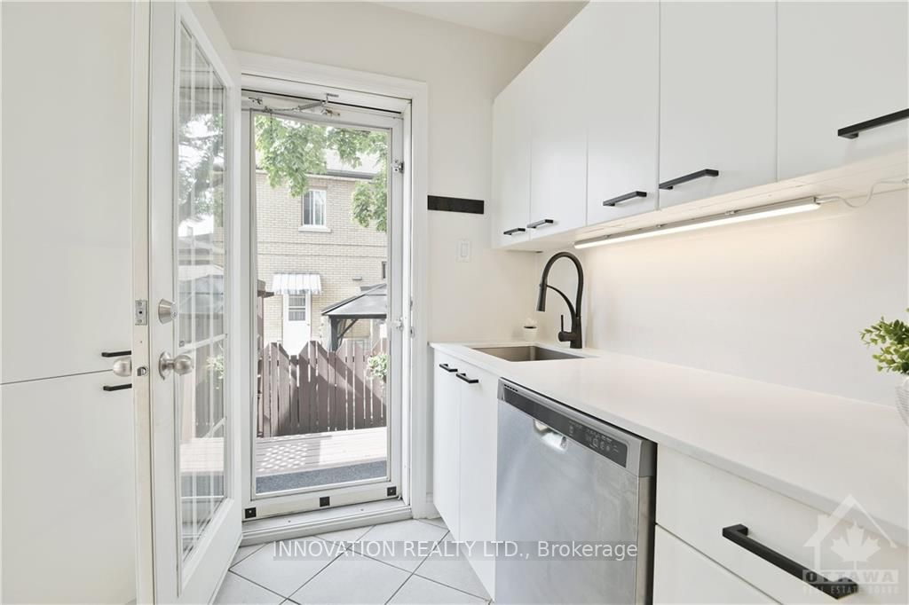 391 Greenwood Avenue Property Photo 15