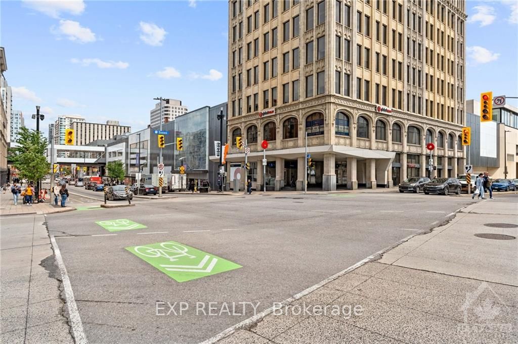 #401 - 45 Rideau Street Property Photo 7
