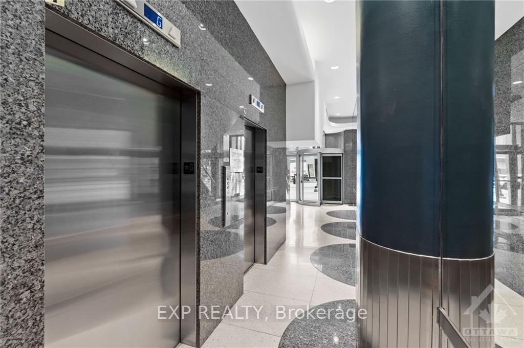#401 - 45 Rideau Street Property Photo 11