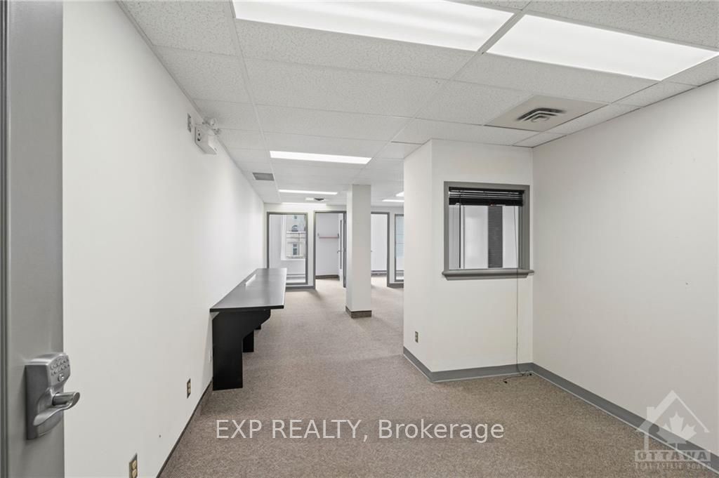 #401 - 45 Rideau Street Property Photo 13