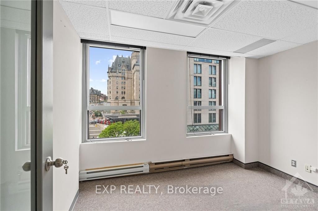 #401 - 45 Rideau Street Property Photo 16
