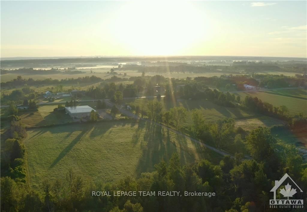 3119 Carp Road Property Photo