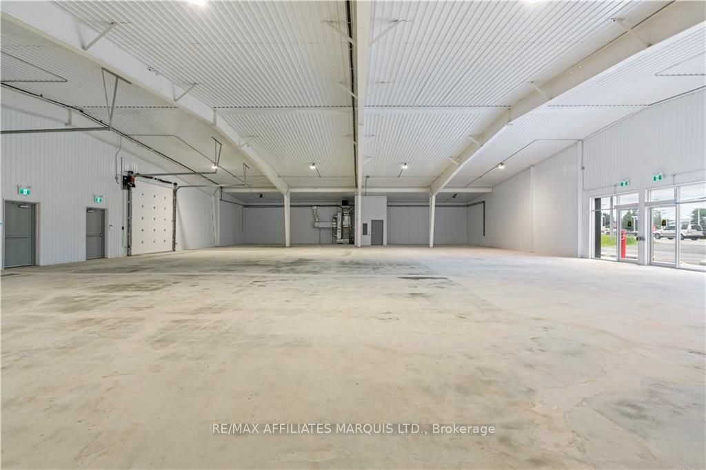 550 Stewart Boulevard Property Photo 14