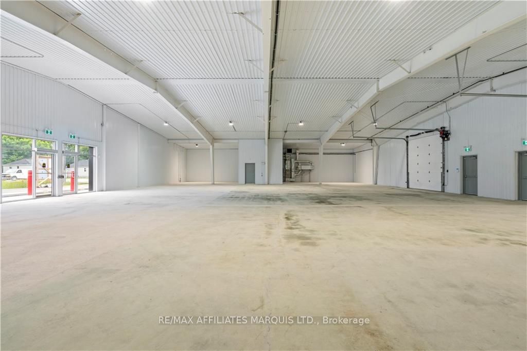550 Stewart Boulevard Property Photo 20