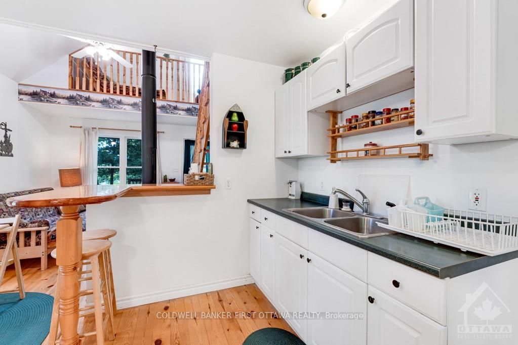 392 Badour Road Property Photo 6