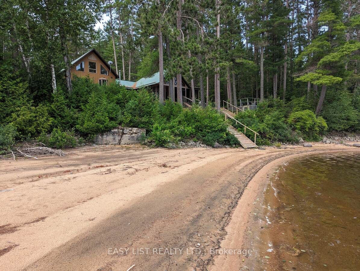 35692 Hwy 17 Property Photo 1