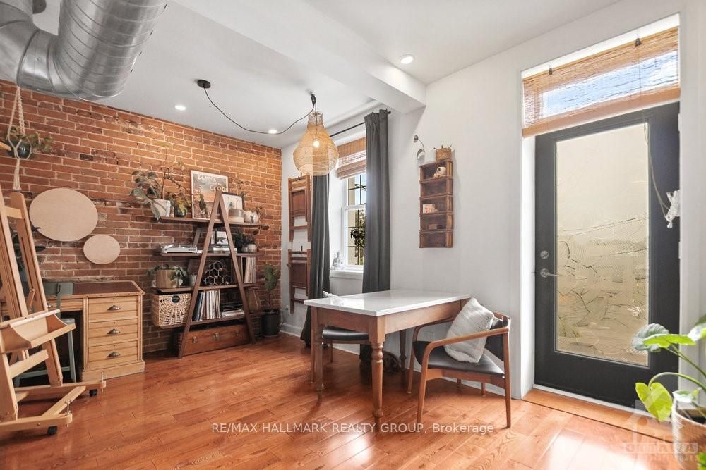 #206 - 65 Mill Street Property Photo 16