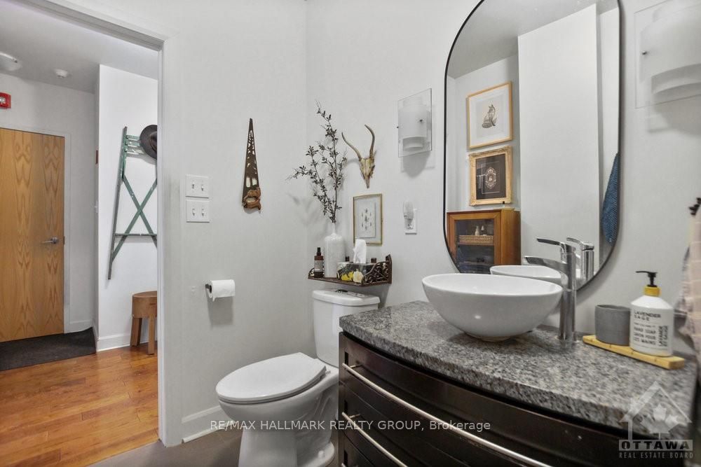 #206 - 65 Mill Street Property Photo 25