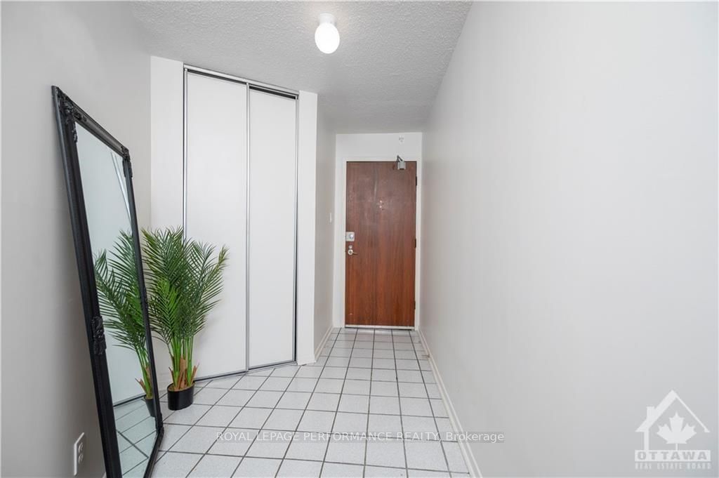 #2109 - 900 Dynes Road Property Photo 3
