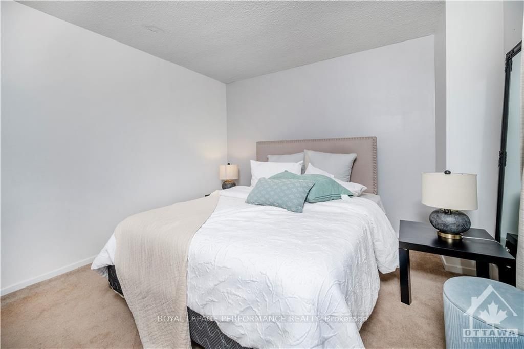#2109 - 900 Dynes Road Property Photo 19