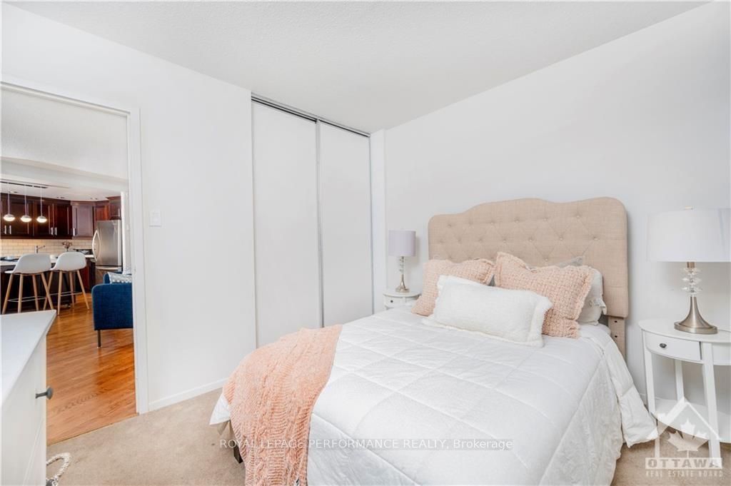 #2109 - 900 Dynes Road Property Photo 22