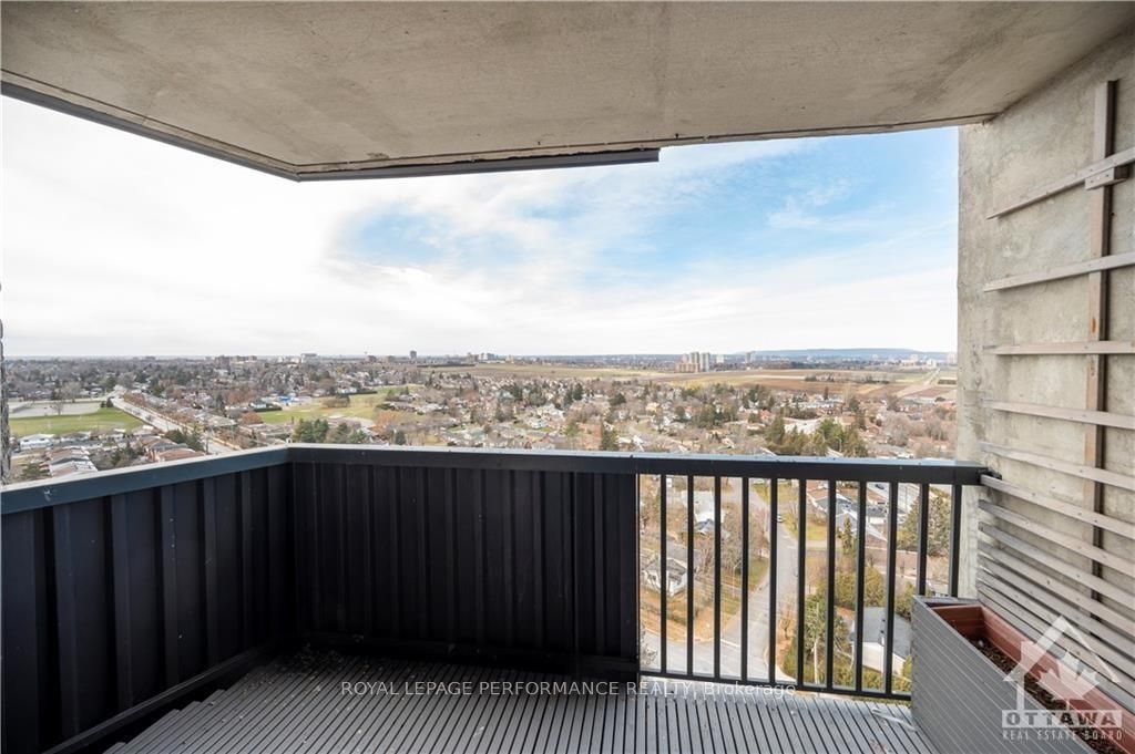#2109 - 900 Dynes Road Property Photo 25