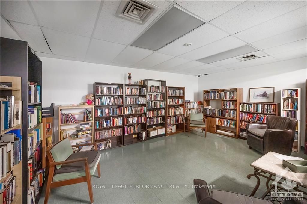 #2109 - 900 Dynes Road Property Photo 29