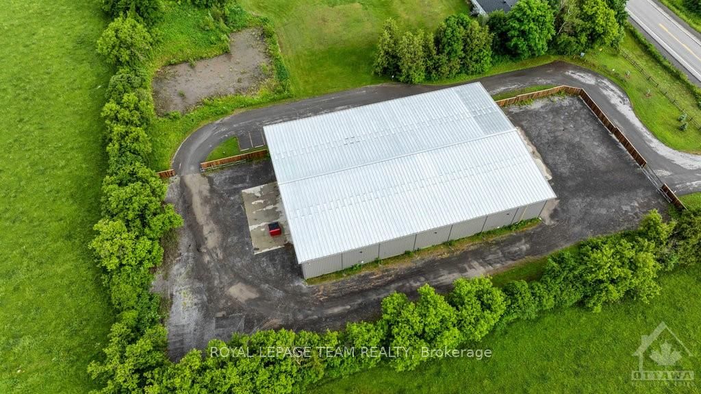 2966-78 Carp Road Property Photo 4