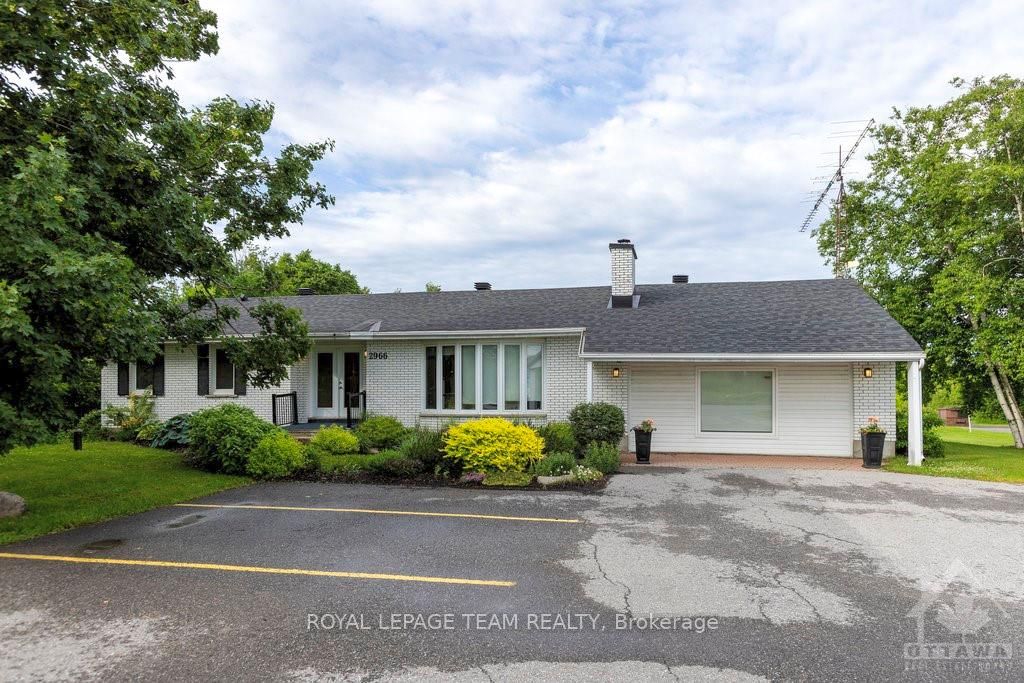 2966-78 Carp Road Property Photo 18