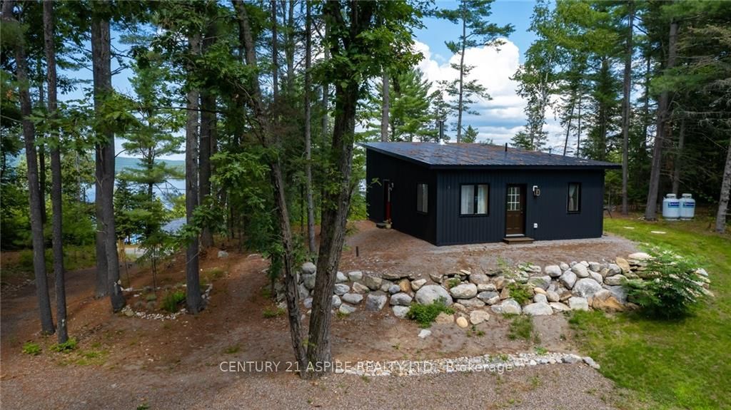 355 Greenway Drive Property Photo 6