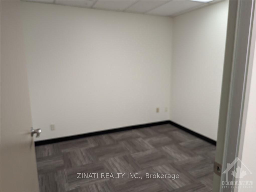 #218 - 1140 Morrison Drive Property Photo 4