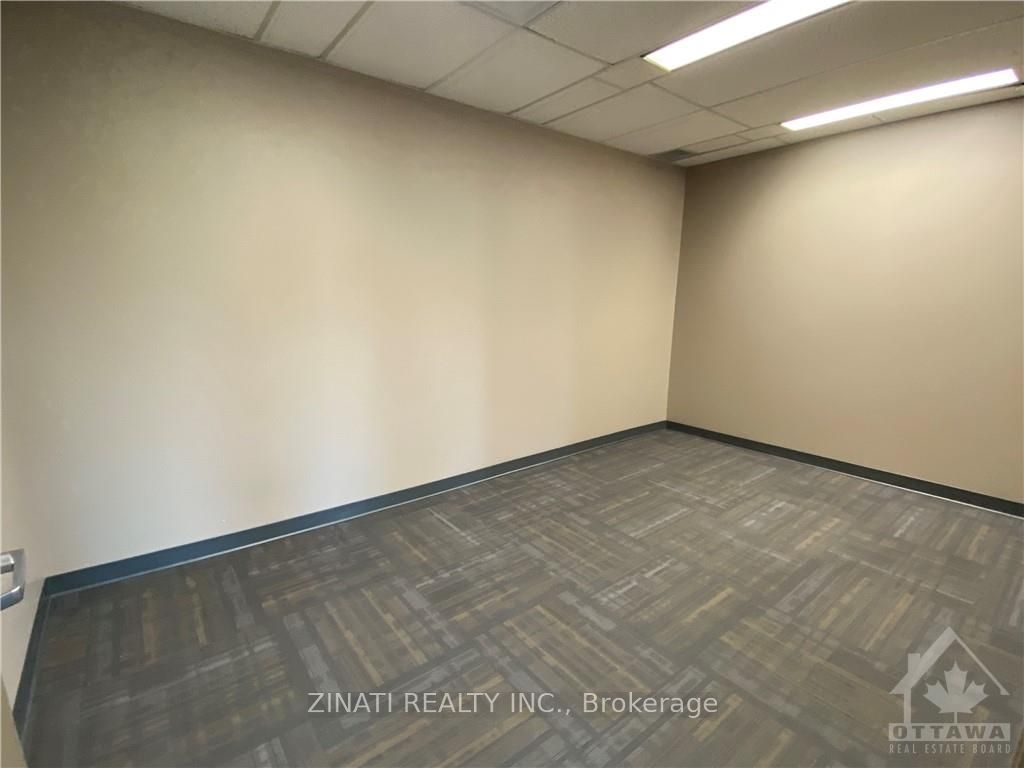 #200 - 1150 Morrison Drive Property Photo 6