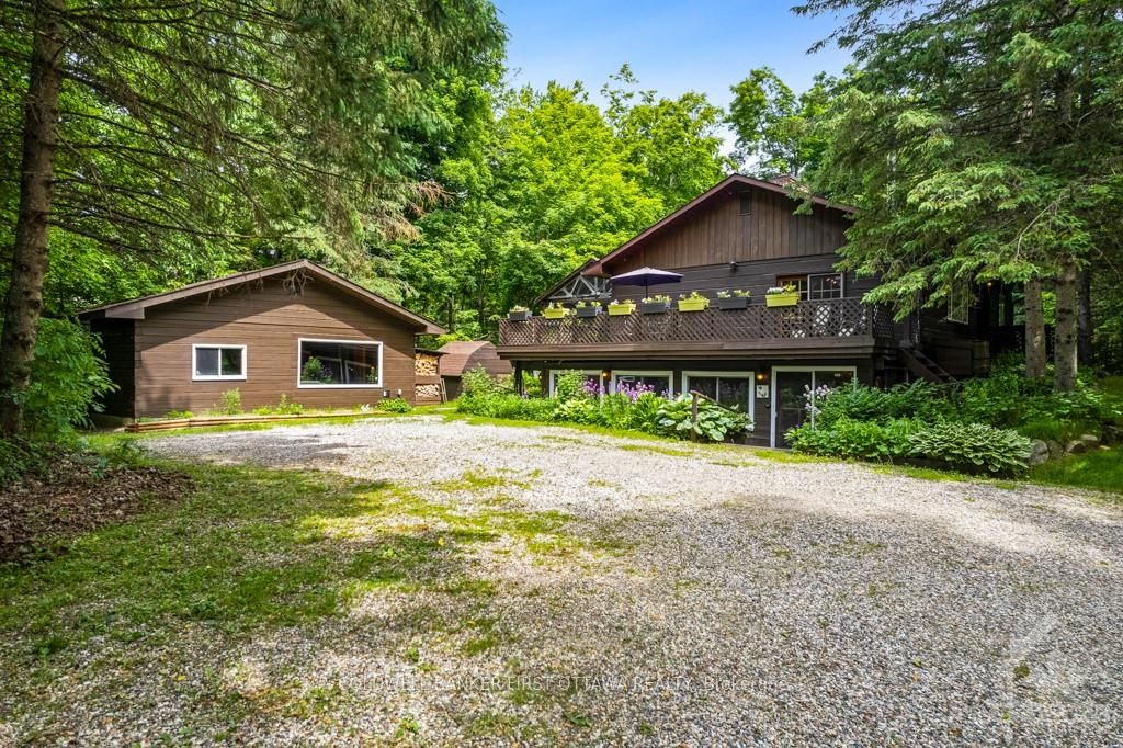 1102 Ebbs Bay Road Property Photo 2