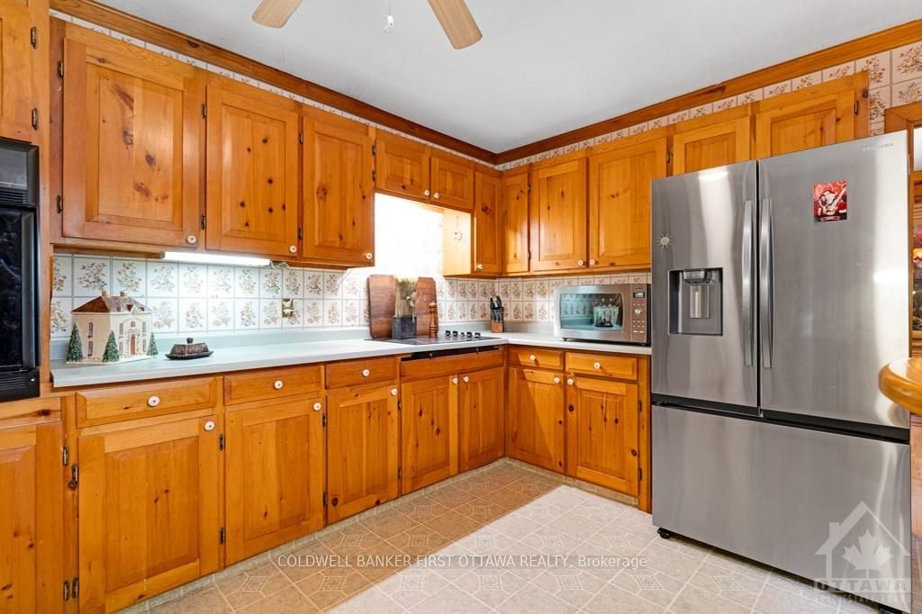 1102 Ebbs Bay Road Property Photo 11