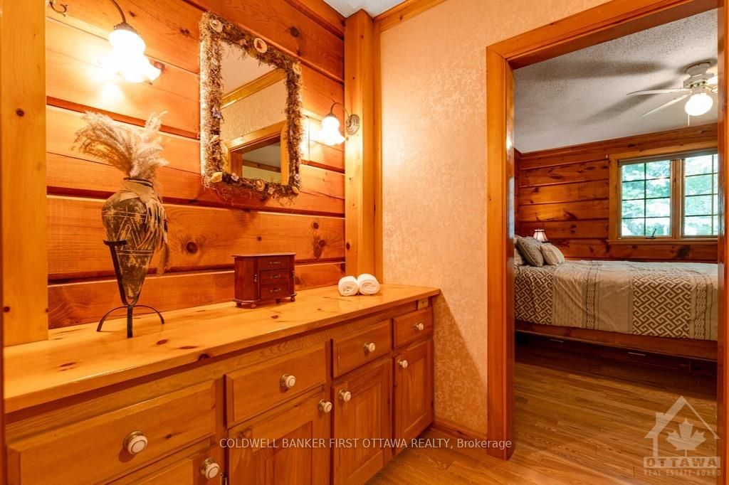 1102 Ebbs Bay Road Property Photo 14