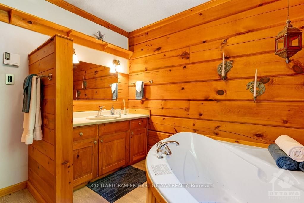 1102 Ebbs Bay Road Property Photo 16