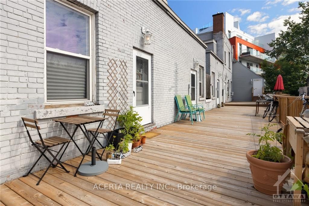 1008 Wellington Street Property Photo 100