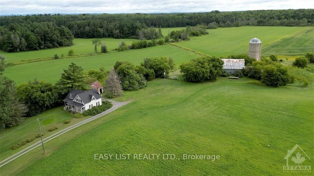 2691 Canaan Road Property Photo 1