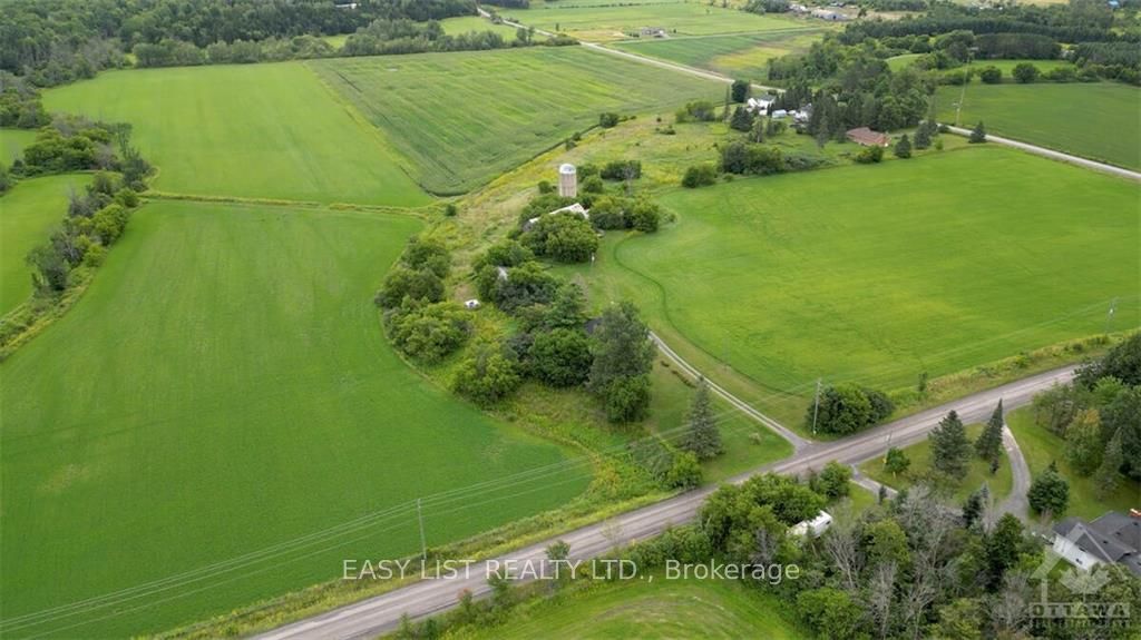 2691 Canaan Road Property Photo 2