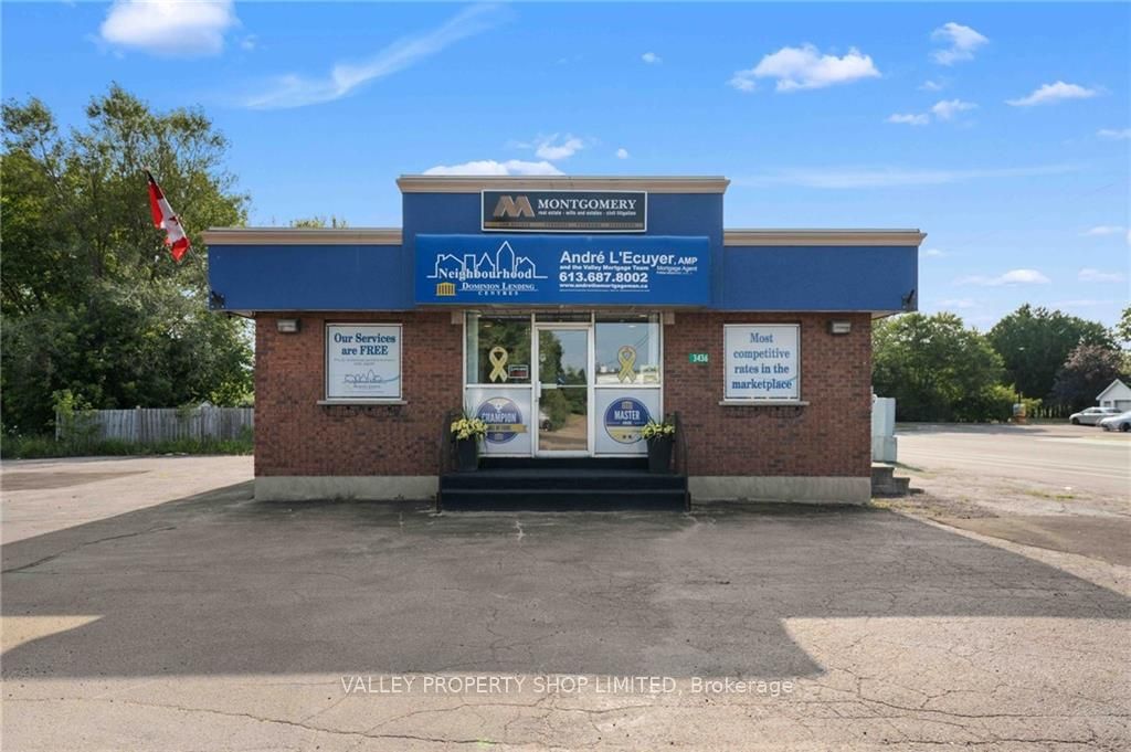 3436 PETAWAWA Boulevard