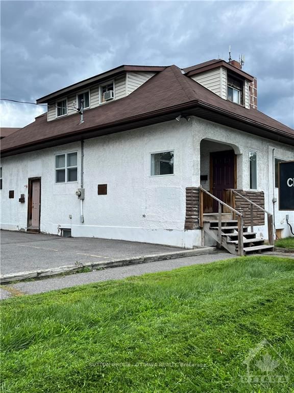 397 Montreal Road Property Photo 2